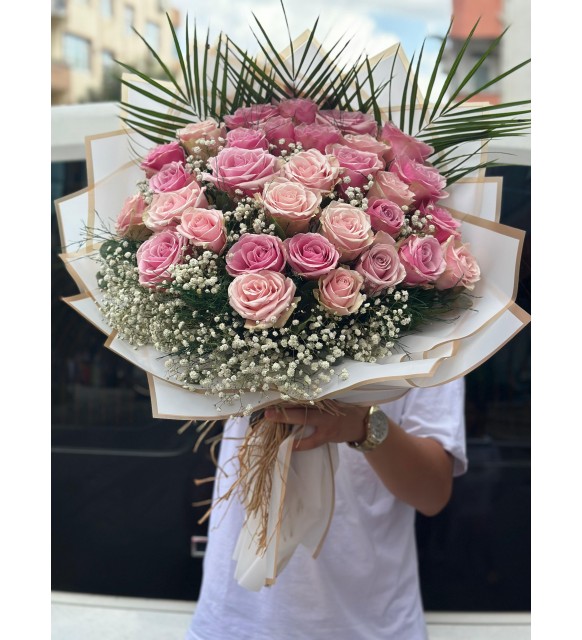 Pembe gül buketi